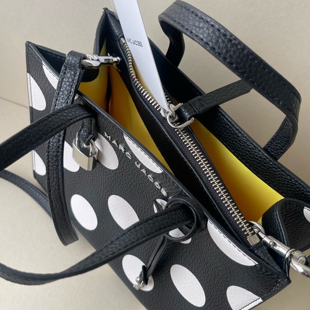 (new+tag) Marc Jacobs grind crossbody black polka dots size 9x8x4 inch - Picture 6 of 15